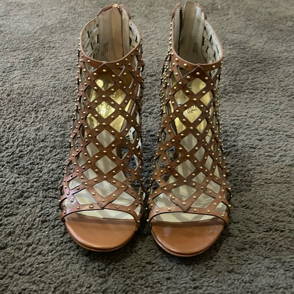 Michael by Michael Kors brown/tan heel